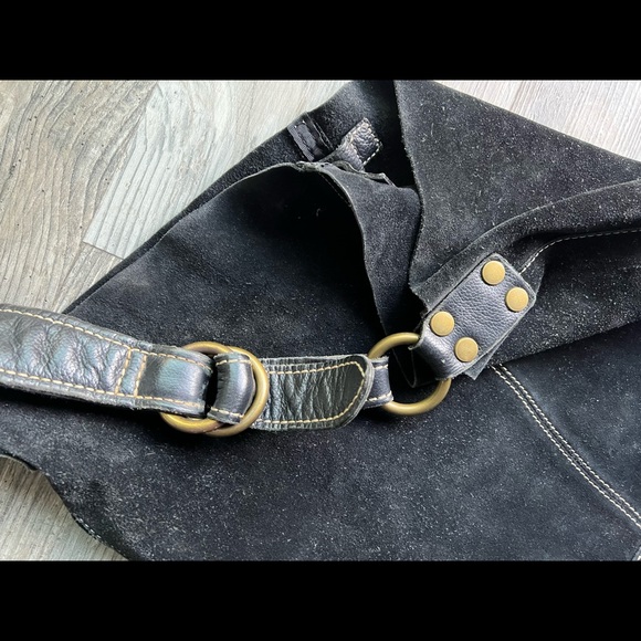 Black Suede Purse - Picture 5 of 11